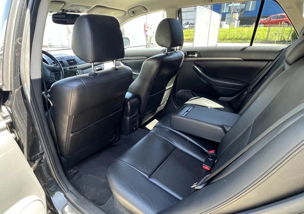 Toyota Avensis cena 13000 przebieg: 313000, rok produkcji 2007 z Tychy małe 191